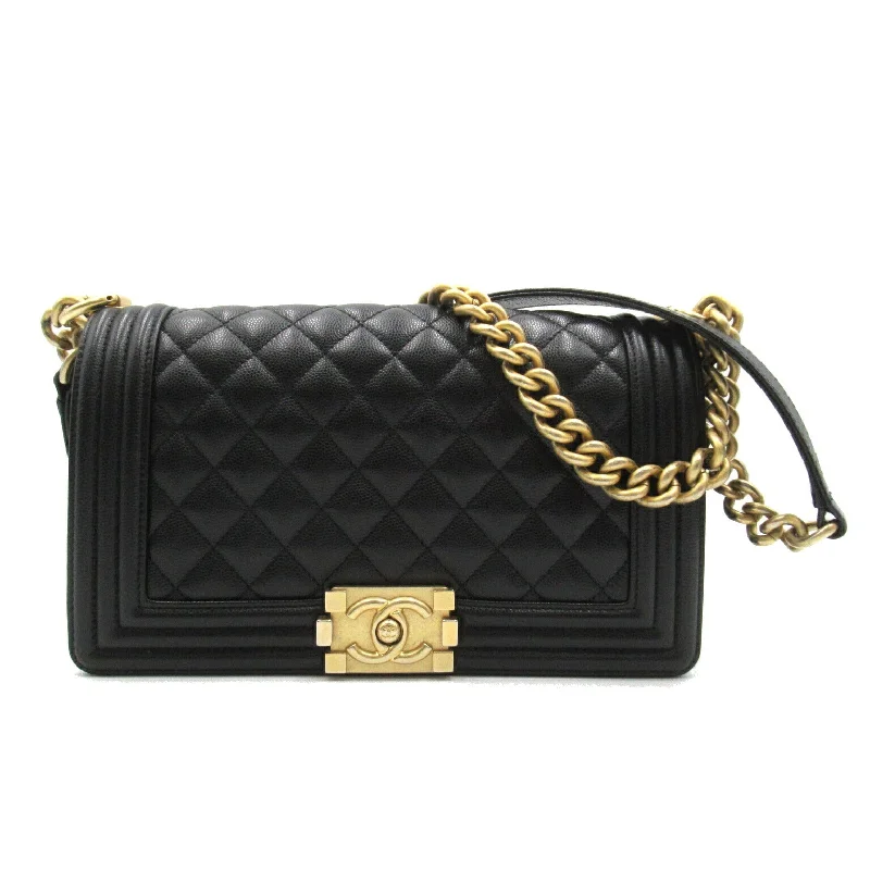 Ladies shoulder bag in green-Chanel Boy Chain Shoulder Bag Black Caviar