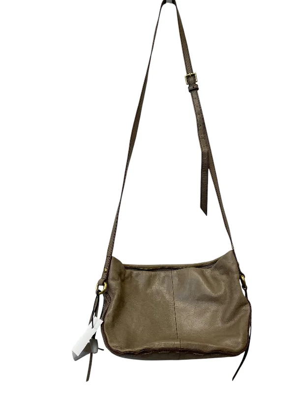 Ladies crossbody bag with structured shape-Crossbody By Hobo Intl, Size: Small