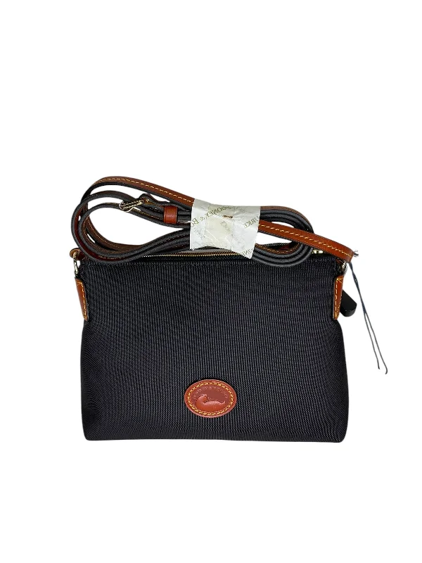 Ladies crossbody bag in oversized design-Crossbody Designer By Dooney And Bourke, Size: Small