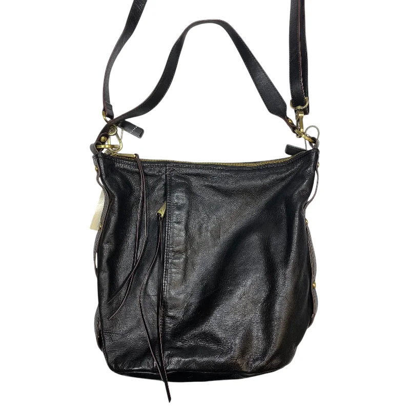 Ladies crossbody bag in classic style-Crossbody Designer By Hobo Intl, Size: Medium