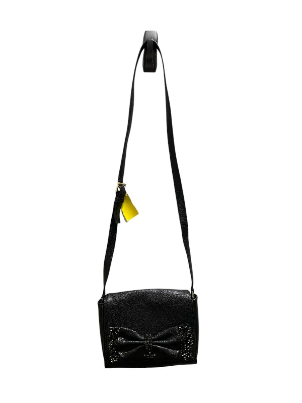 Ladies crossbody bag in oversized design-Crossbody Designer By Kate Spade, Size: Small