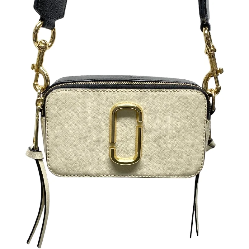 Ladies crossbody bag for night out-Crossbody Designer By Marc Jacobs, Size: Small