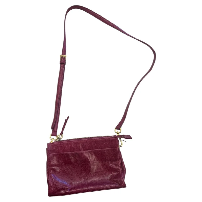 Ladies crossbody bag with extra compartments-Crossbody Leather By Hobo Intl, Size: Small