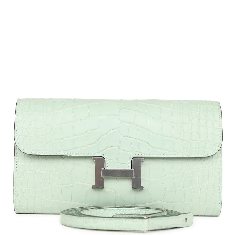 ladies wallet with leather lining-Hermes Constance Wallet To Go Vert D'eau Matte Alligator Palladium Hardware