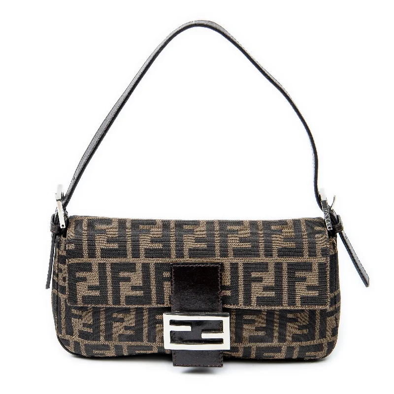 Ladies shoulder bag in leopard print-Mama Baguette