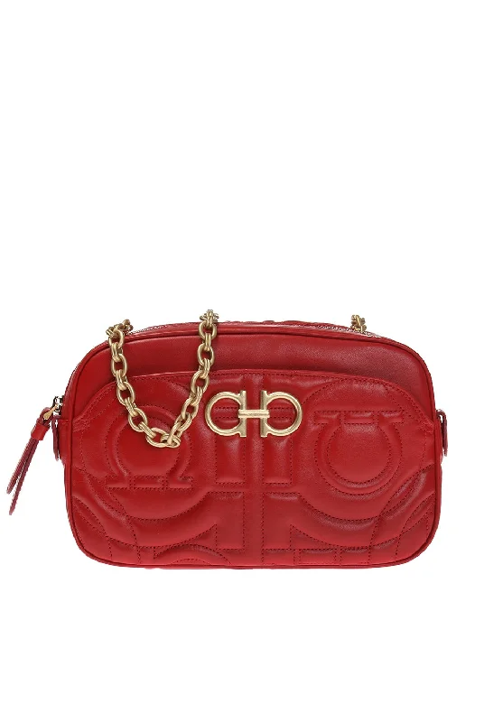 Ladies shoulder bag for freelancers-SALVATORE FERRAGAMO Quilting Women's 720129 Red Shoulder Bag