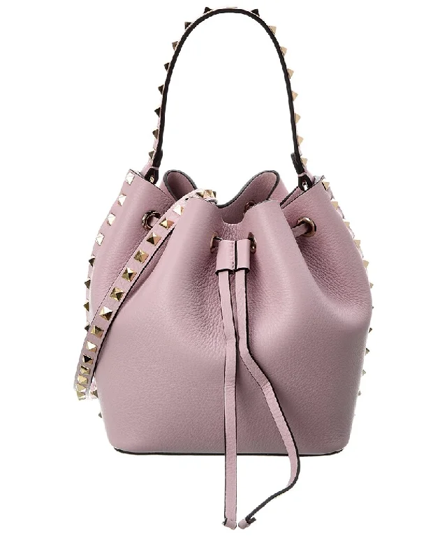 Ladies shoulder bag in woven fabric-Valentino Rockstud Grainy Leather Bucket Bag