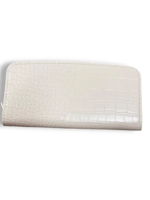 ladies wallet for teens-Wallet By A New Day, Size: Medium