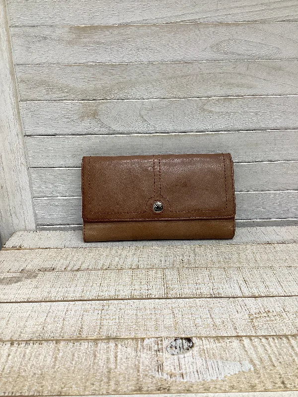 ladies wallet with matte leather-Wallet By Fossil, Size: Medium