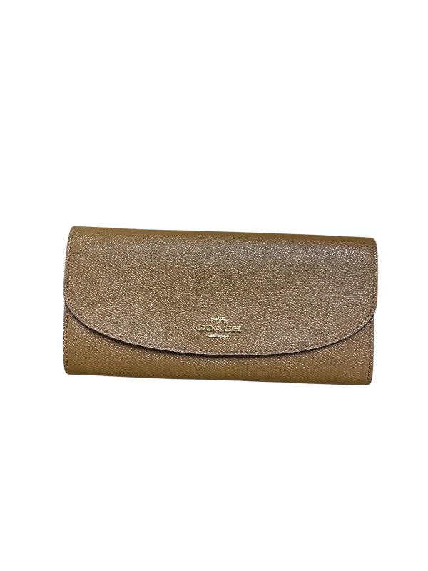 ladies wallet with foldable pocket-Wallet Designer By Coach, Size: Medium