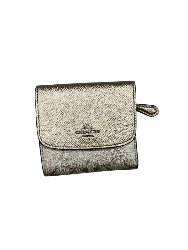 ladies wallet with button closure-Wallet Designer By Coach, Size: Small