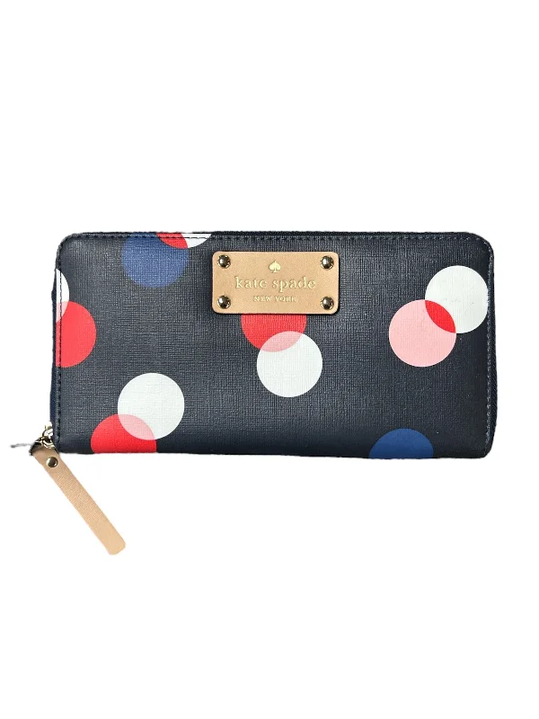 ladies wallet with fold-out section-Wallet Designer By Kate Spade, Size: Large