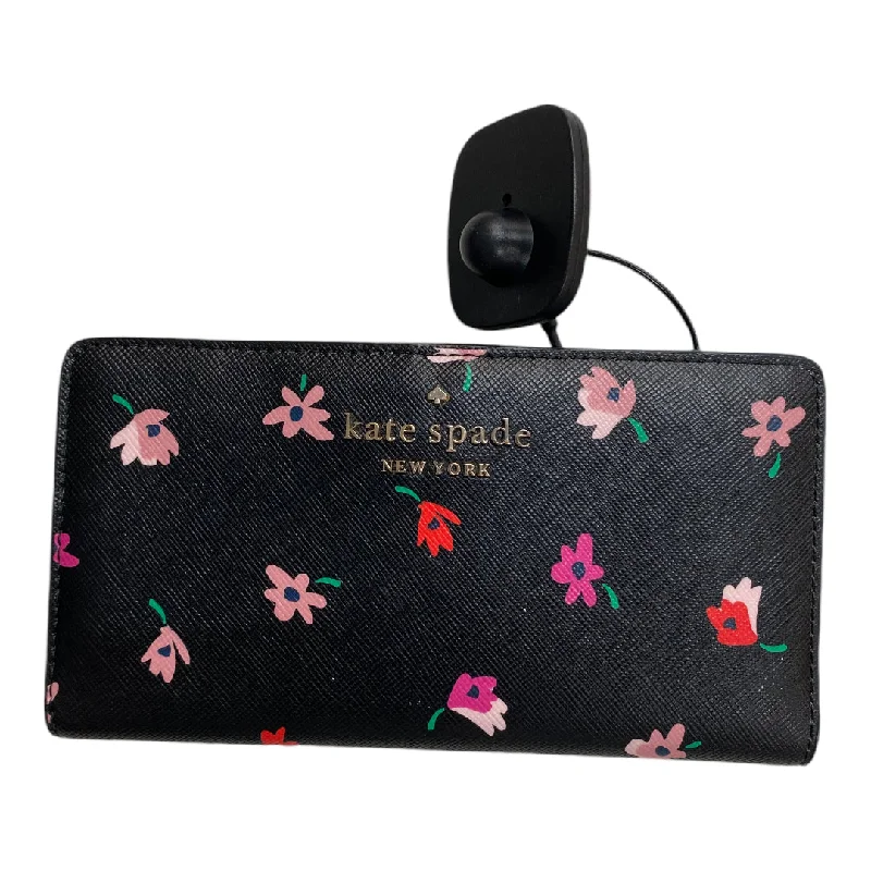 ladies wallet for stylish carry-Wallet Designer By Kate Spade, Size: Medium