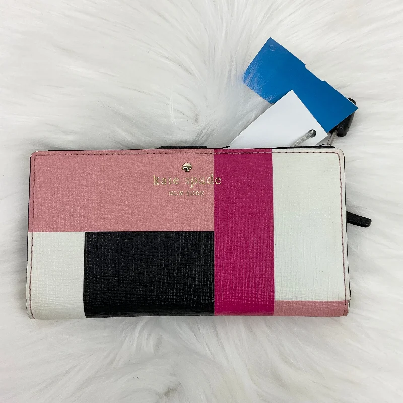 ladies wallet for travel needs-Wallet Designer By Kate Spade, Size: Medium