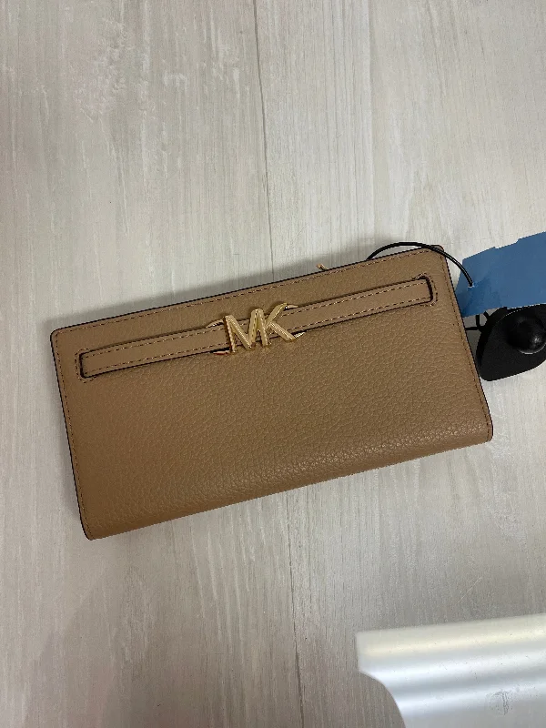 ladies small wallet for purse-Wallet Designer By Michael Kors, Size: Medium