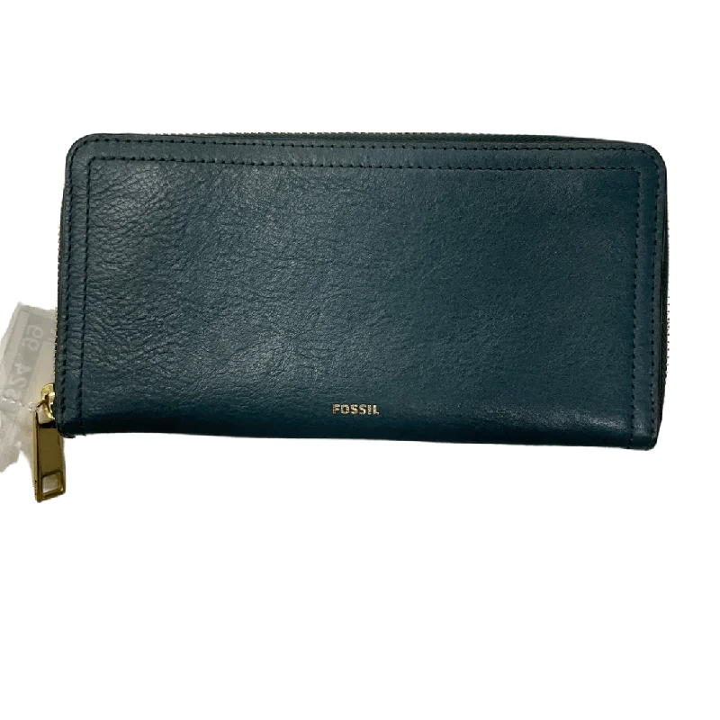 ladies wallet with checkbook holder-Wallet Leather By Fossil, Size: Large