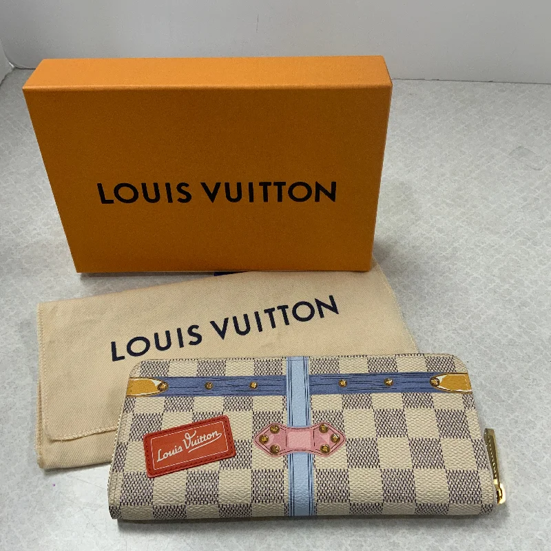 ladies wallet in tiny size-Wallet Luxury Designer By Louis Vuitton, Size: Large